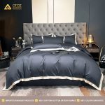 Border Design Bedsheet & Comforter Set